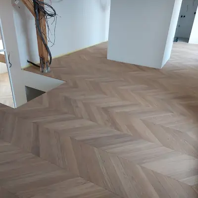 Chevron Praha 4 – foto 1 z 11