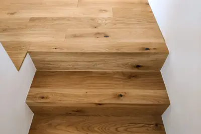 Dřevěné schodiště – realizace, foto 8 z 32