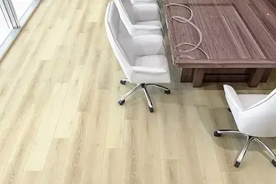 Vinylová podlaha – realizace, foto 9 z 10